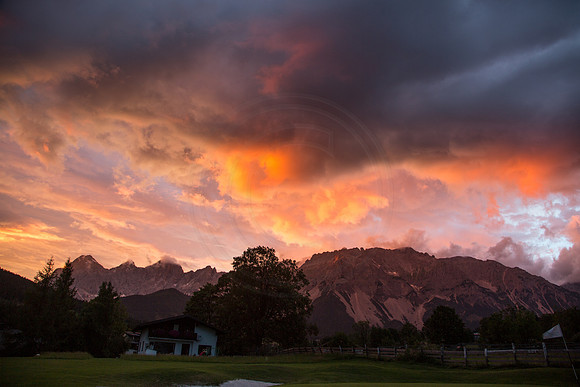 20140801_AbendstimmungDachstein-Kobaldhof-4446