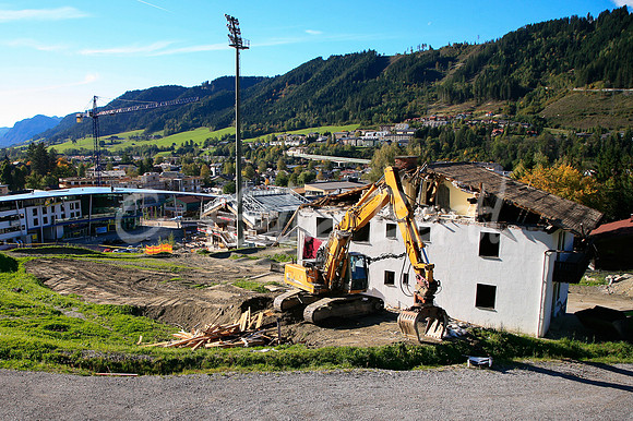 Abriss des "Schwarz-Haus"