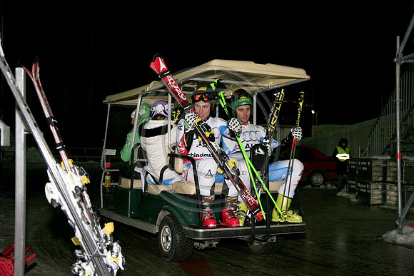 Athleten Shuttle mittel Golfcarts