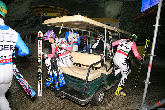 Athleten Shuttle mittel Golfcarts