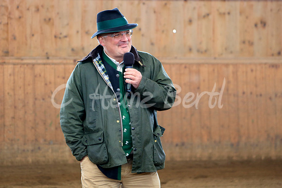 LipizzaneruebergabeZechmannhofRamsauPräsentationGestuetsleiter_20130309_HB